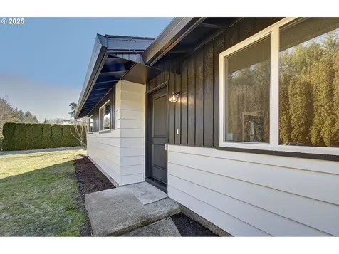 6015 NE Erin Way Vancouver WA 98686