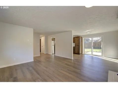 6015 NE Erin Way Vancouver WA 98686