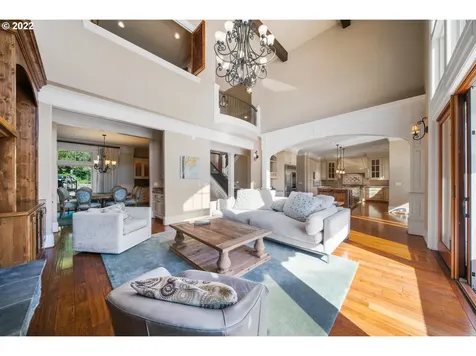 3142 Lakeview Boulevard Lake Oswego OR 97035
