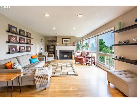 8140 SW 2nd Avenue Portland OR 97219