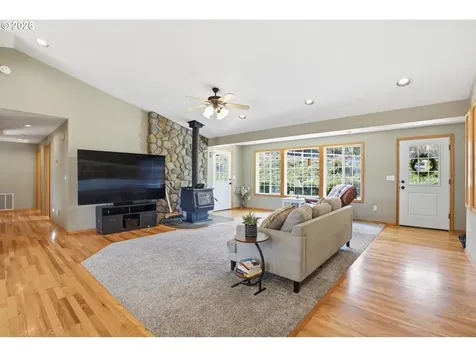 13708 NE 401st Way Amboy WA 98601
