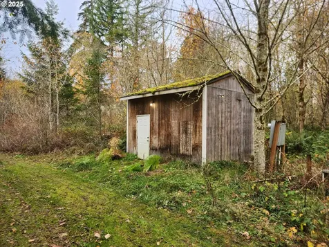 8974 Spirit Lake Highway Toutle WA 98649