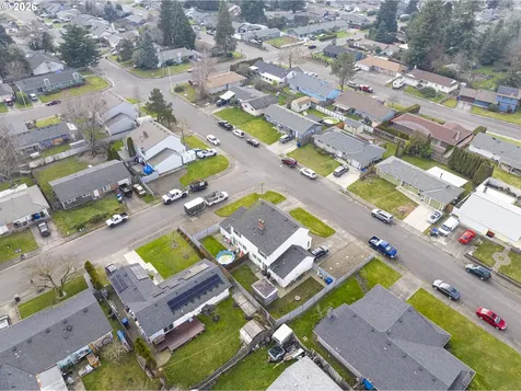 4212 47th Avenue NE Salem OR 97305