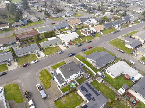 4212 47th Avenue NE Salem OR 97305