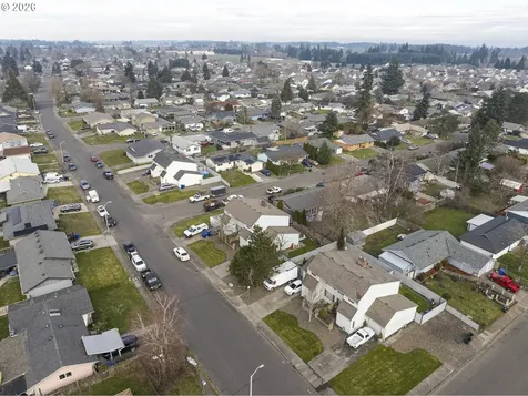 4212 47th Avenue NE Salem OR 97305
