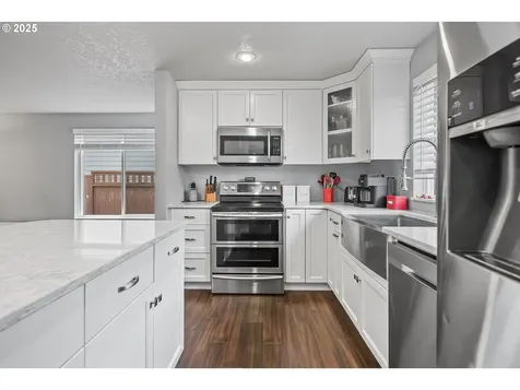 2524 Gales Way Forest Grove OR 97116