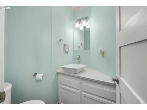 2524 Gales Way Forest Grove OR 97116