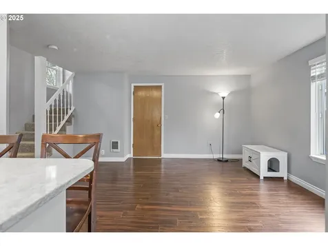 2524 Gales Way Forest Grove OR 97116