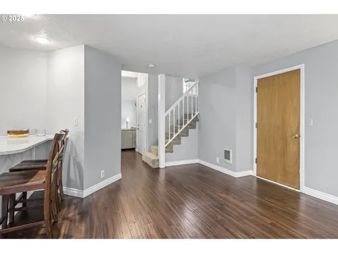 2524 Gales Way Forest Grove OR 97116