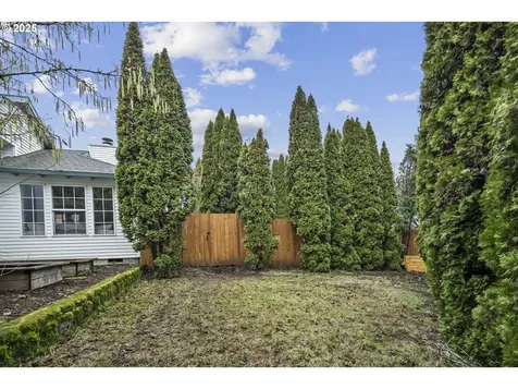 2524 Gales Way Forest Grove OR 97116