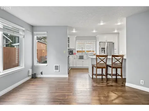 2524 Gales Way Forest Grove OR 97116