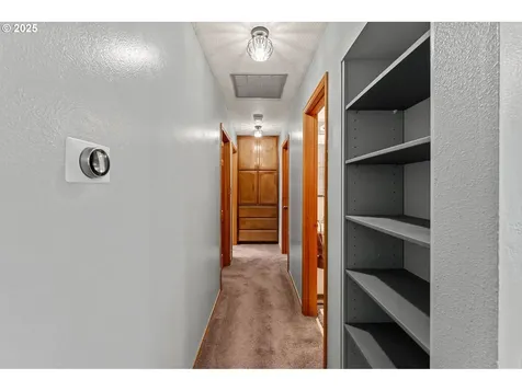 2319 NE 104th Street Vancouver WA 98686