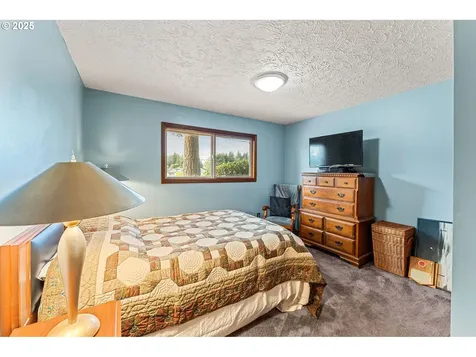 2319 NE 104th Street Vancouver WA 98686