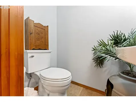 2319 NE 104th Street Vancouver WA 98686