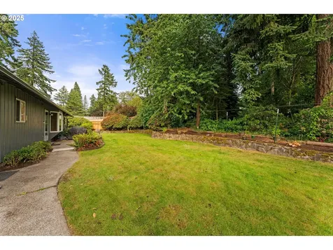 2319 NE 104th Street Vancouver WA 98686