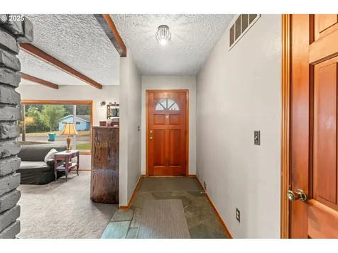 2319 NE 104th Street Vancouver WA 98686
