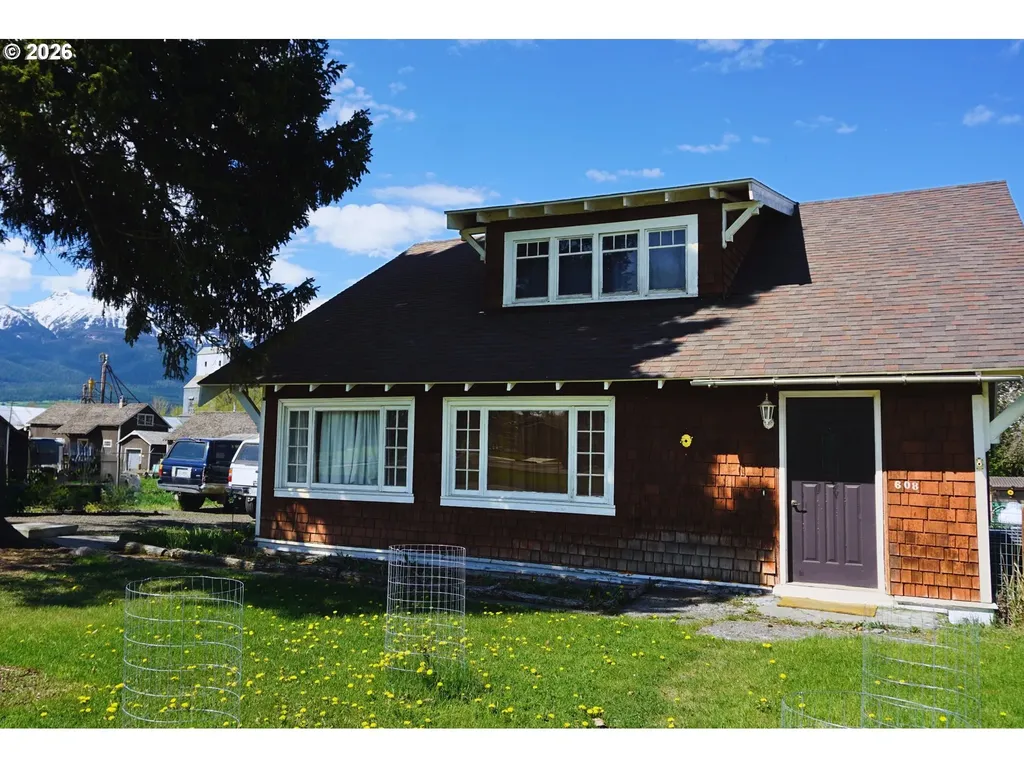608 SW 2nd Street Enterprise OR 97828