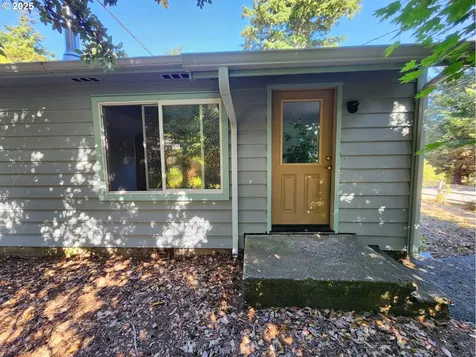 636 18th Street Port Orford OR 97465