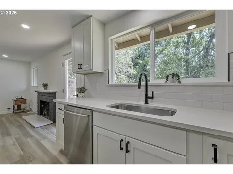 680 SW Willow Creek Drive Beaverton OR 97003