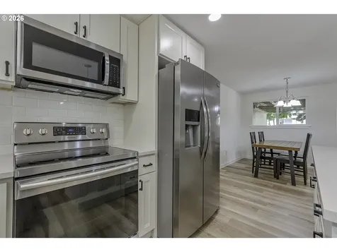 680 SW Willow Creek Drive Beaverton OR 97003
