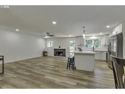 680 SW Willow Creek Drive Beaverton OR 97003