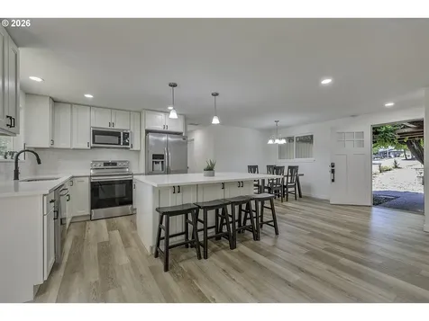 680 SW Willow Creek Drive Beaverton OR 97003