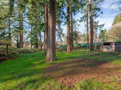 14601 SE River Road Milwaukie OR 97267