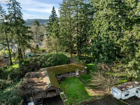 14601 SE River Road Milwaukie OR 97267