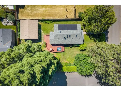 1003 5th Street Hood River OR 97031