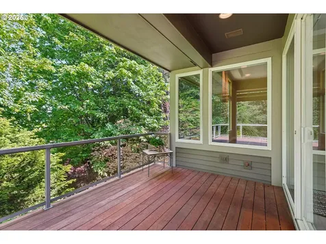 22040 Shannon Place West Linn OR 97068