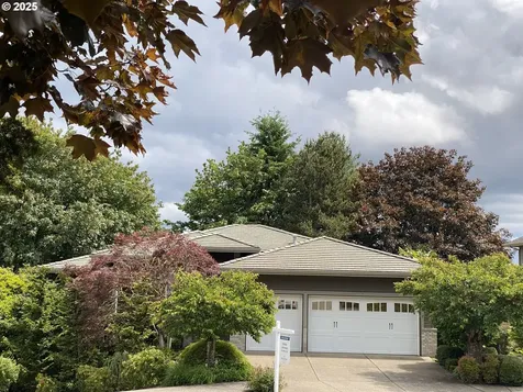 22040 Shannon Place West Linn OR 97068
