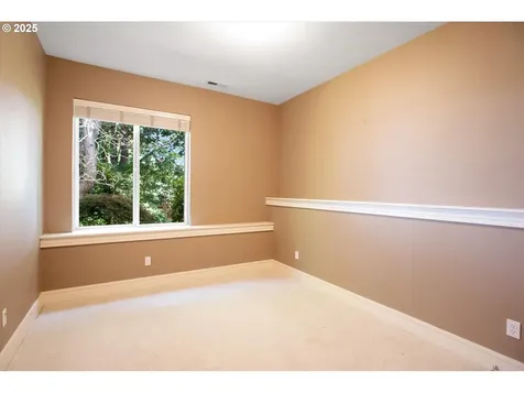 22040 Shannon Place West Linn OR 97068