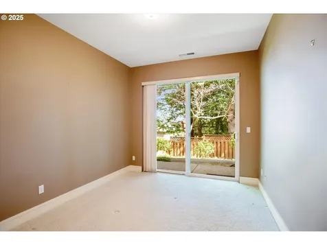 22040 Shannon Place West Linn OR 97068