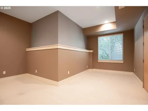 22040 Shannon Place West Linn OR 97068