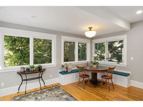 4003 SW Hillsdale Avenue Portland OR 97239