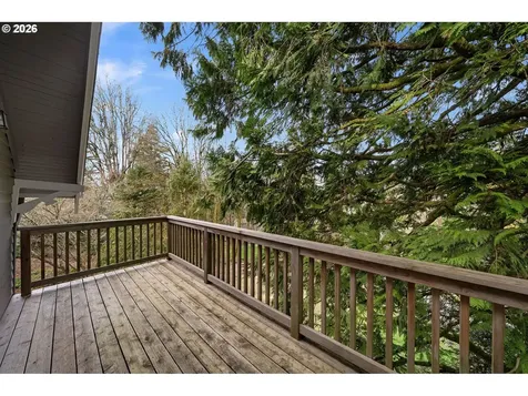 4003 SW Hillsdale Avenue Portland OR 97239