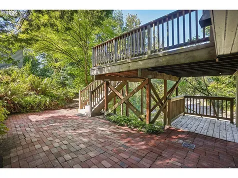 4003 SW Hillsdale Avenue Portland OR 97239