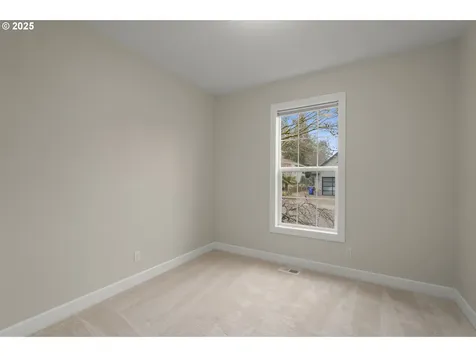 2545 SW 75th Terrace Portland OR 97225