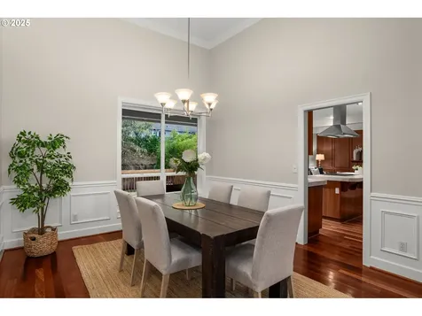 2545 SW 75th Terrace Portland OR 97225