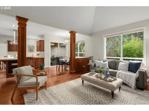2545 SW 75th Terrace Portland OR 97225