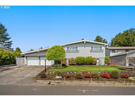 845 NW 3rd Street Gresham OR 97030
