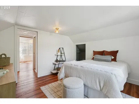 1306 NW Benton Street Camas WA 98607