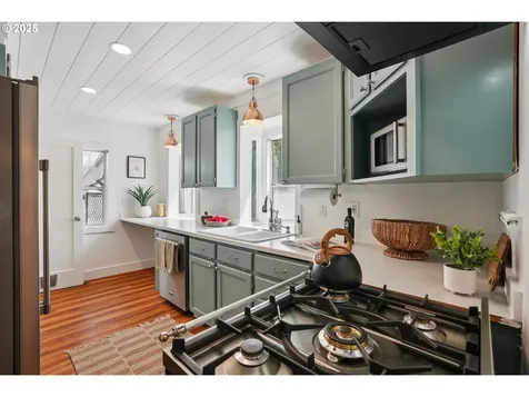 1306 NW Benton Street Camas WA 98607