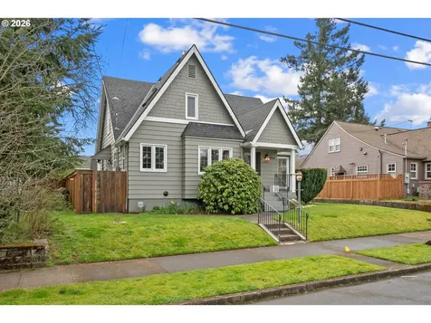 5824 NE Broadway Portland OR 97213