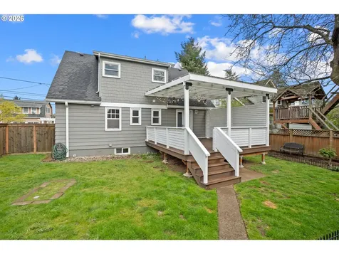 5824 NE Broadway Portland OR 97213