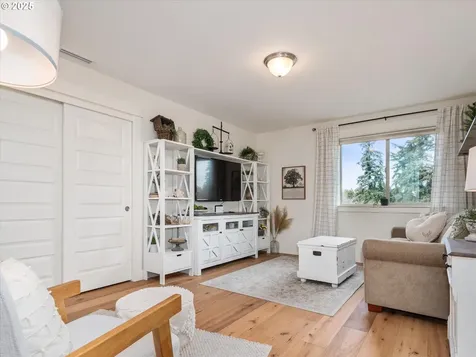 15304 NE 17th Street Vancouver WA 98684