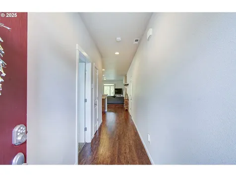 530 N Helens View Drive Ridgefield WA 98642