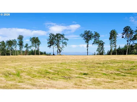 34082 Mt Tom Drive Harrisburg OR 97446
