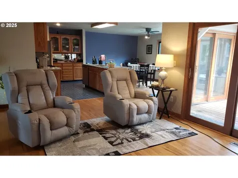 1026 SE 213th Avenue Gresham OR 97030