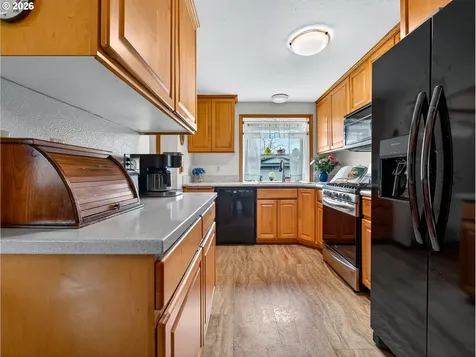 3025 NE 29th Street Gresham OR 97030